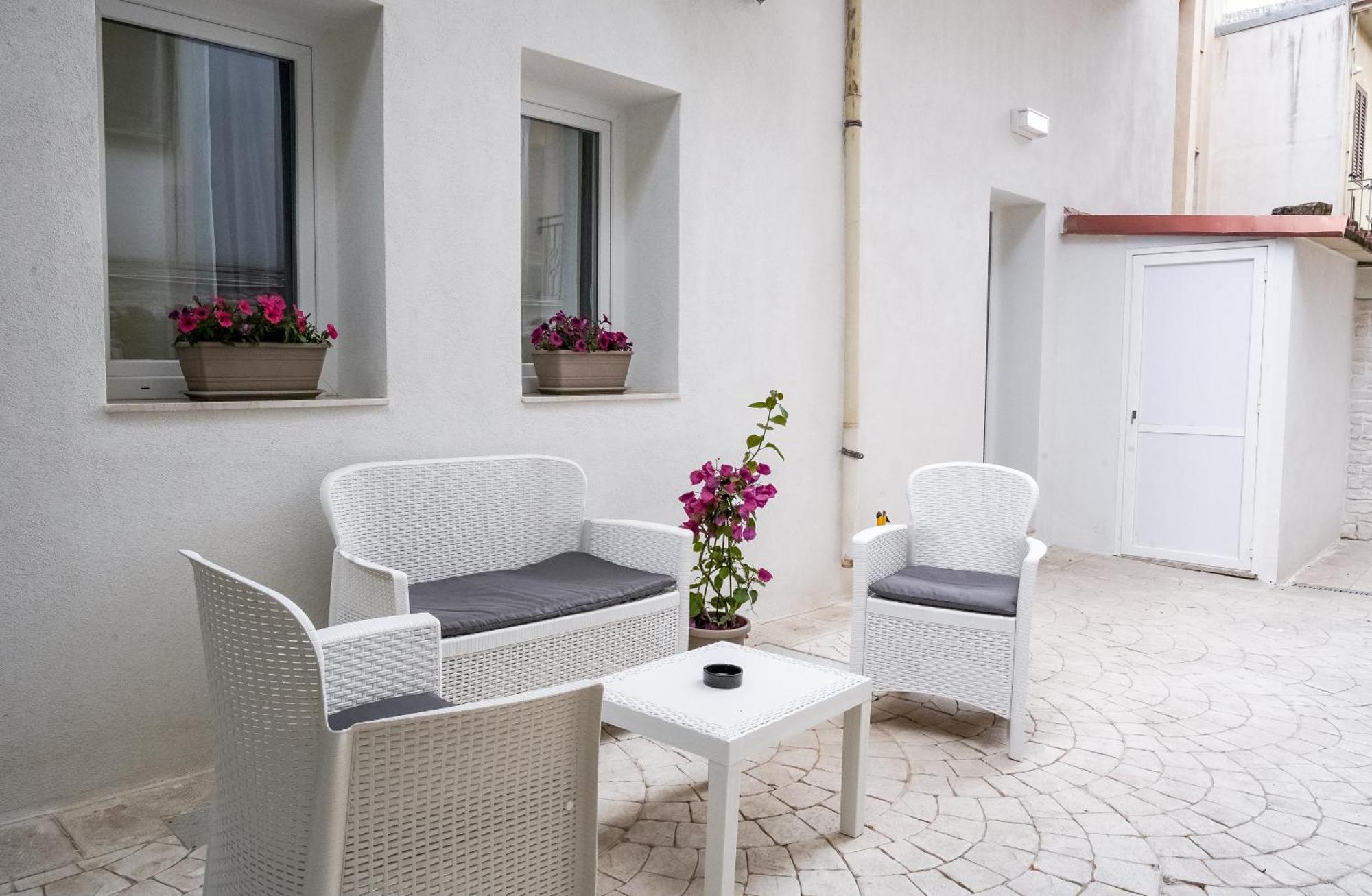 La Peonia B&B Ragusa Exterior photo